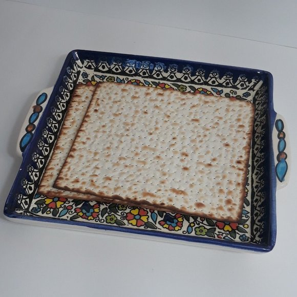 Ceramic Handpainted Shabbat Matzah Plate Platter Israel Passover Armenian 9 x 9 - Picture 2 of 10